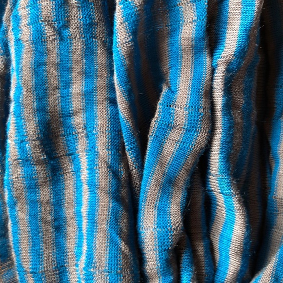 Striped infinity scarf - Picture 2 of 3